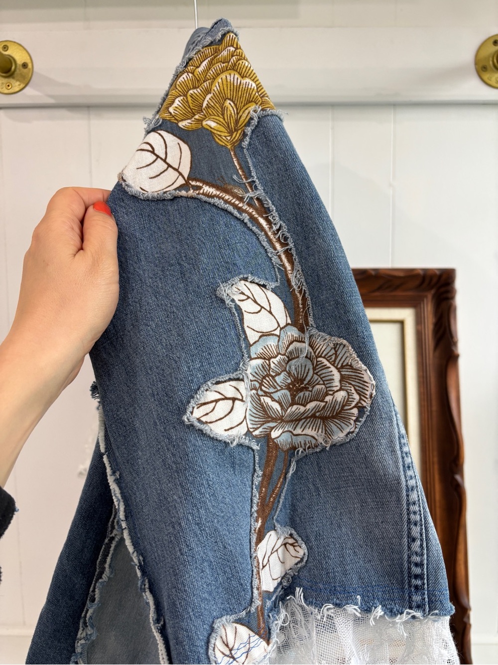Upcycled Oversized Boho Lace Floral Appliqué Denim Jacket Shabby Chic M L XL - Picture 9 of 12